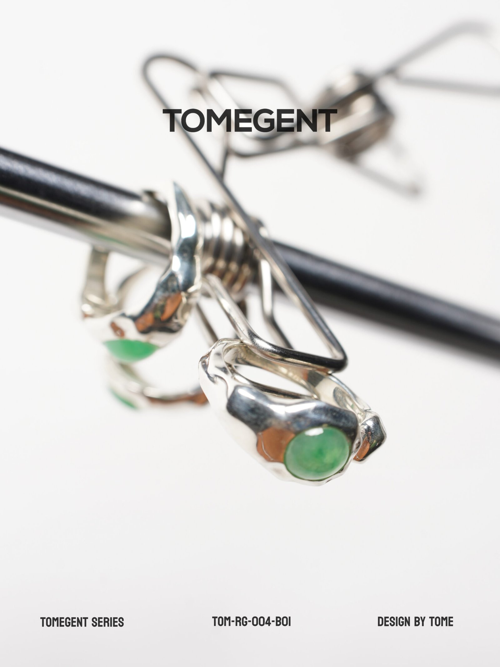 TOMEGENT Liquid Metal Series Sterling Silver Inlaid Jadeite Pinky Ring | TOM‑RG‑004‑B01 - Image 3